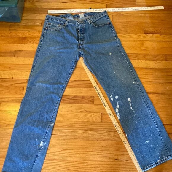 LEVI’S Men’s Button Fly 501, Size 38x36 good condition - Picture 1 of 4